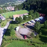 Zoncolan Camping Caravan Ovaro