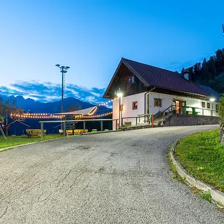 Zoncolan Camping Caravan Ovaro